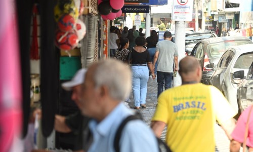 Procon de Barra Mansa esclarece regras para troca e devolução de presentes após o Natal